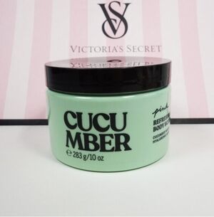 VS PINK Cucumber Refreshing Body Scrub 10oz NEW!